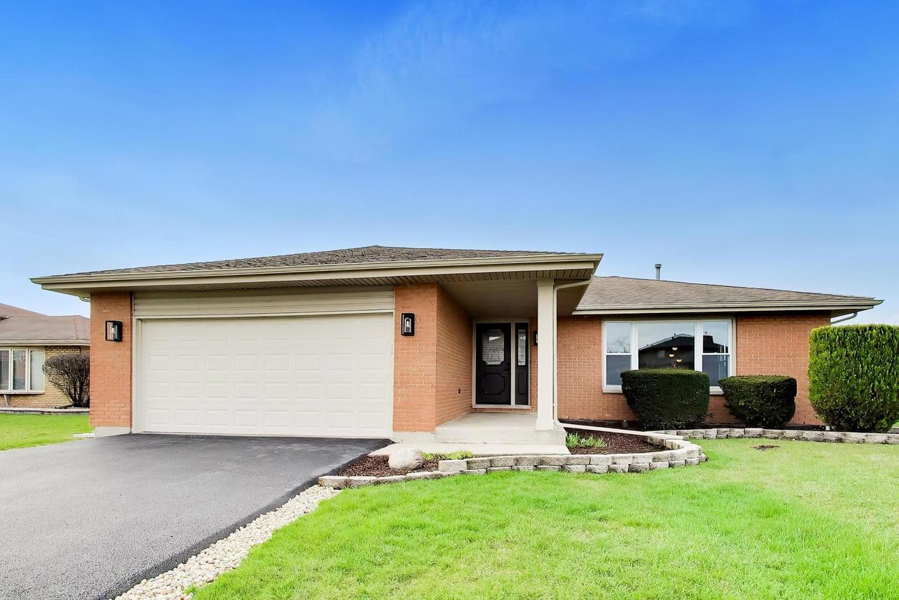 4061 177th St., Country Club Hills, IL 60478