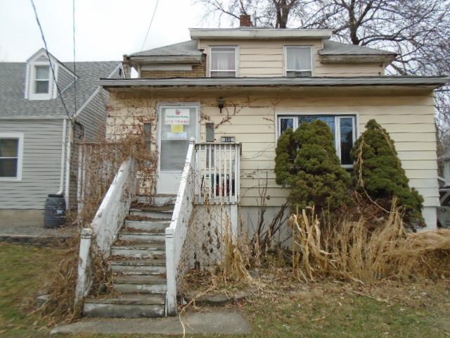 302 161st St., Calumet City, IL 60409