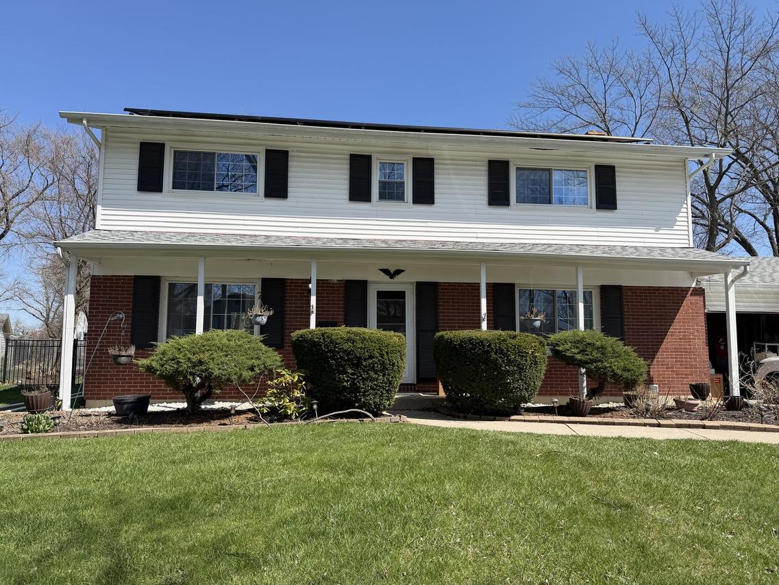 6721 Armstrong Ct., Woodridge, IL 60517