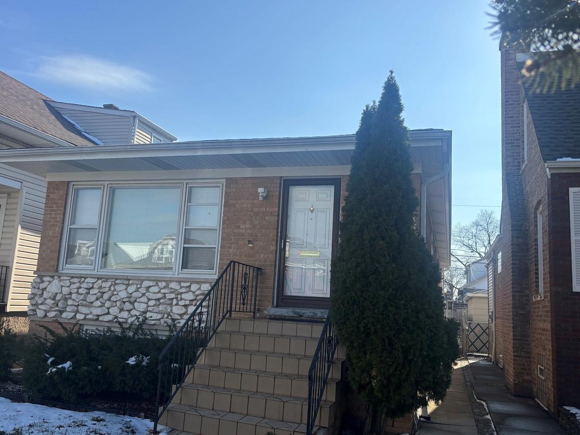5246 N Liano Ave., Chicago, IL 60630