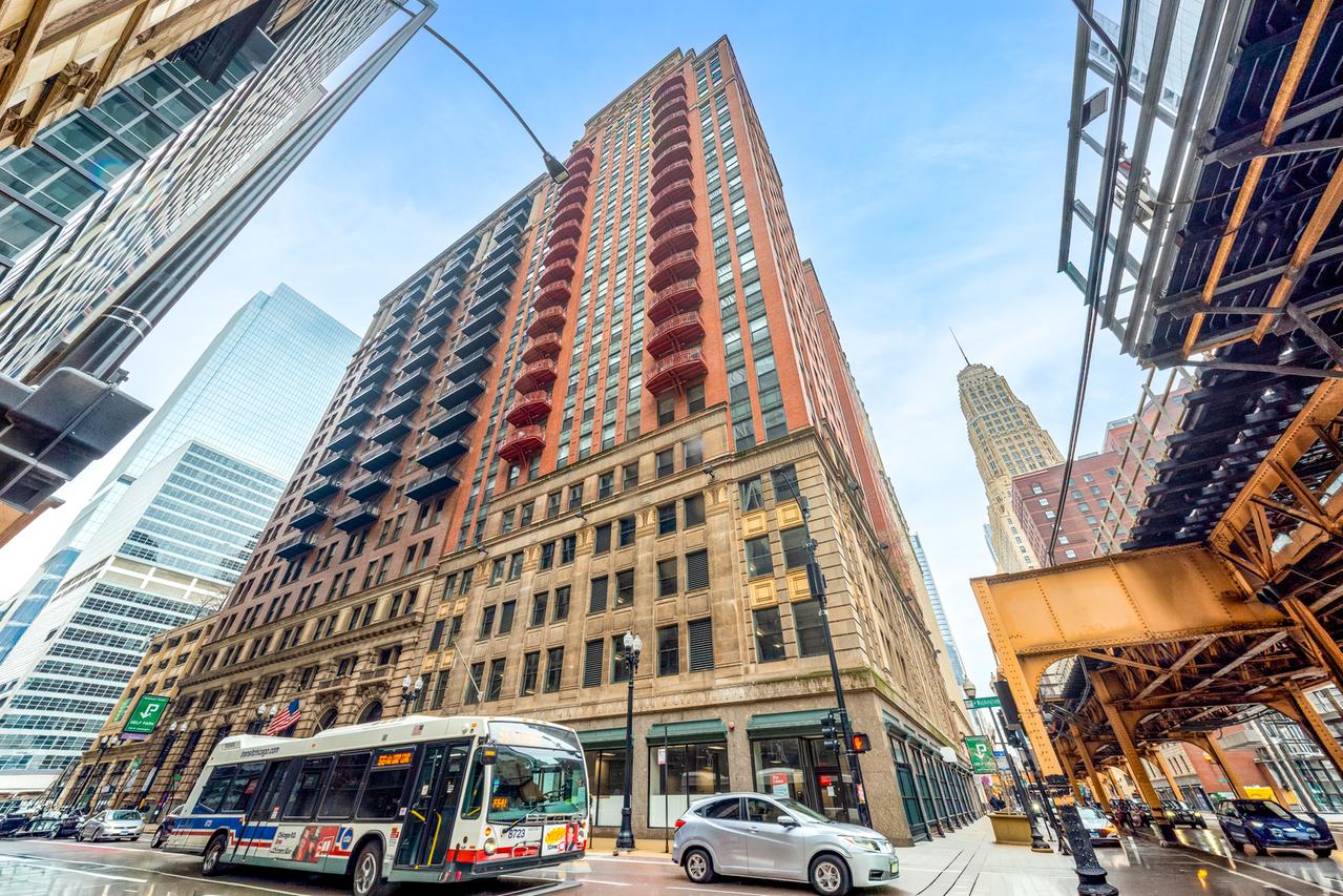208 W Washington St. #1605, Chicago, IL 60606