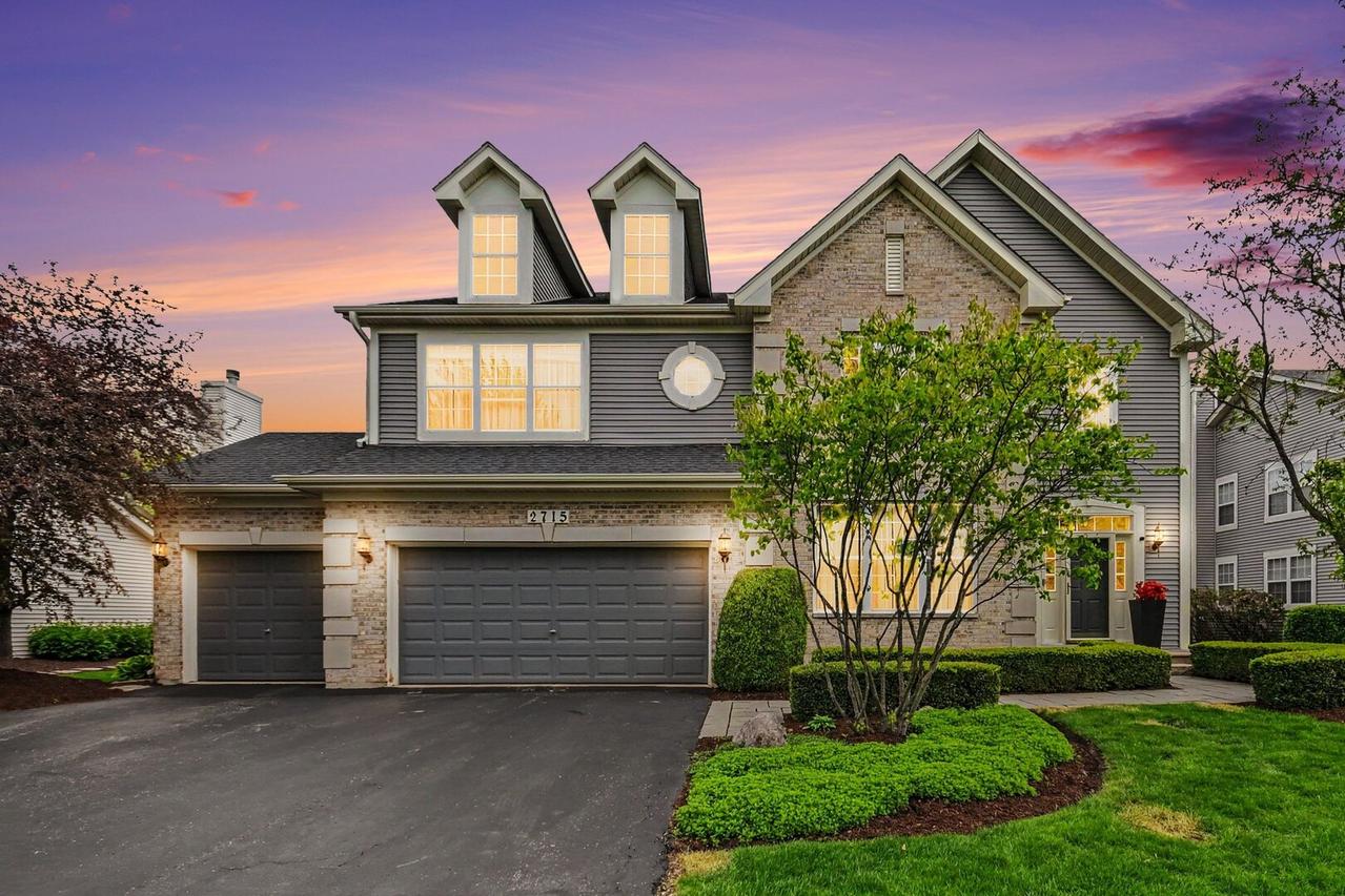 2715 Forest Creek Ln., Naperville, IL 60565