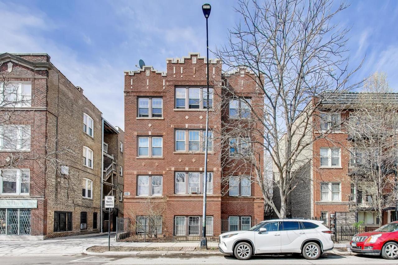 4416 1/2 N Ashland Ave. #3, Chicago, IL 60640