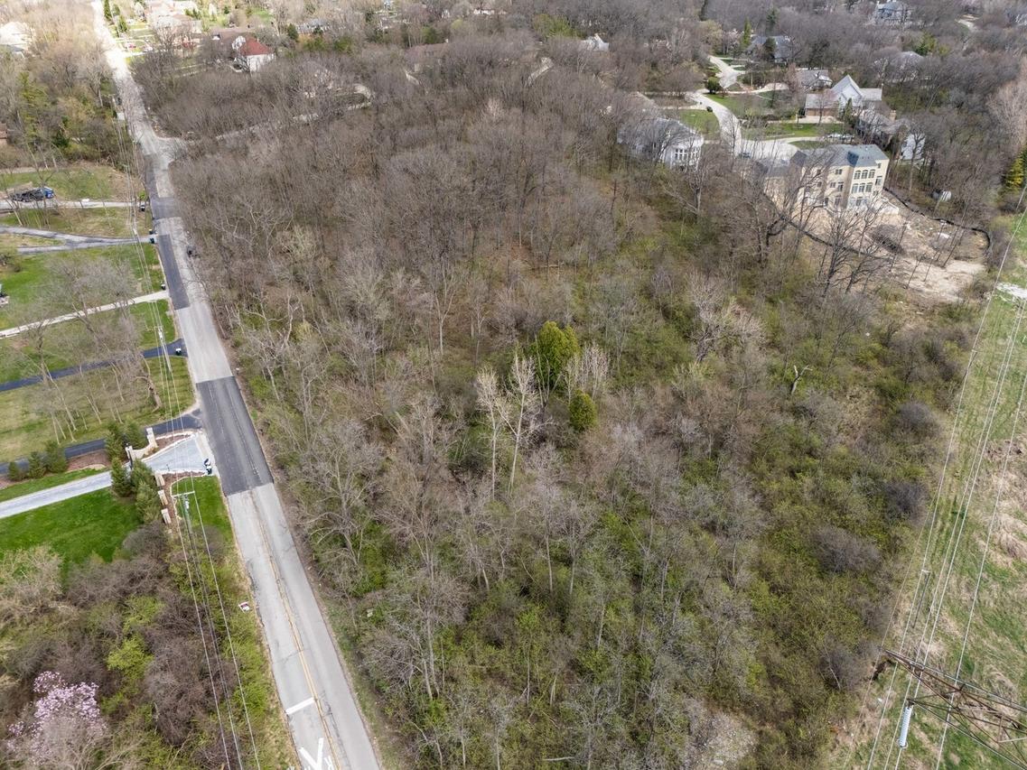 9500 S Madison St., Burr Ridge, IL 60527