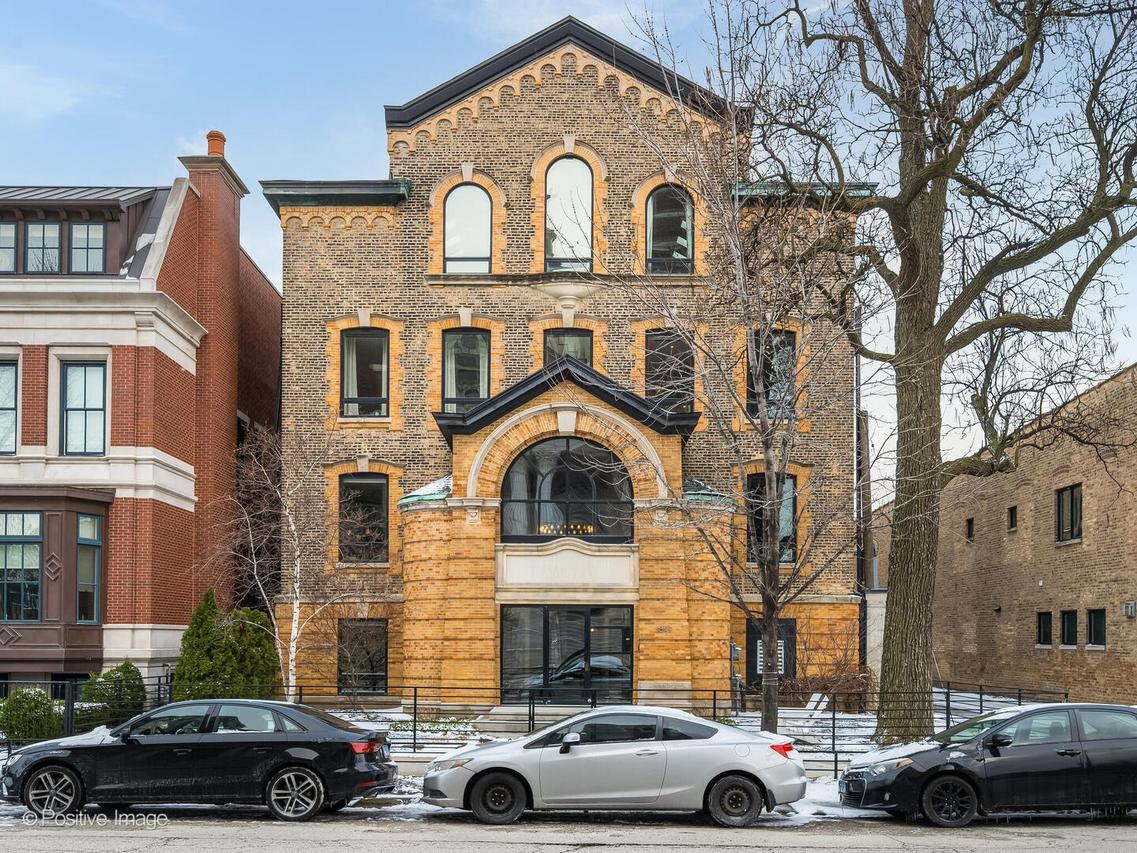 1849 N Hermitage Ave. #304, Chicago, IL 60622