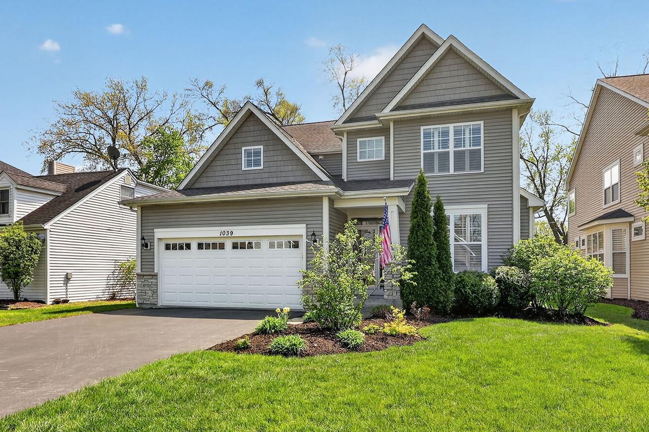 1039 Carol St., Downers Grove, IL 60516