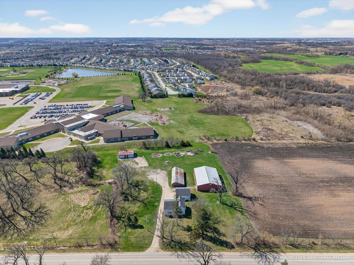 13921 Harmony Rd., Huntley, IL 60142