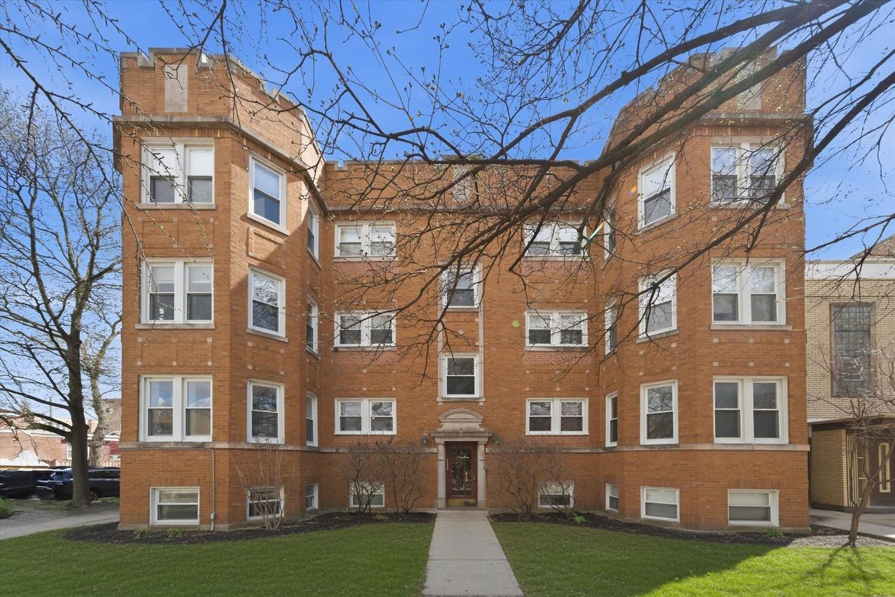 [Address Hidden by Seller], Chicago, IL 60659