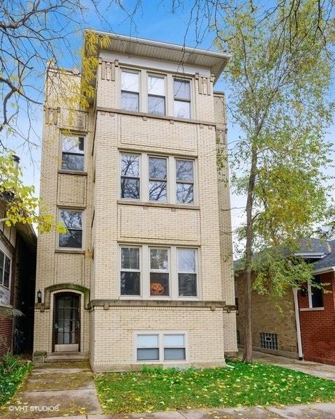 3028 W Eastwood Ave., Chicago, IL 60625