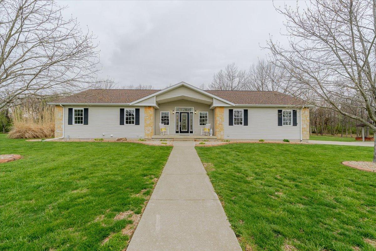 3275 Tohill Ln., Decatur, IL 62521
