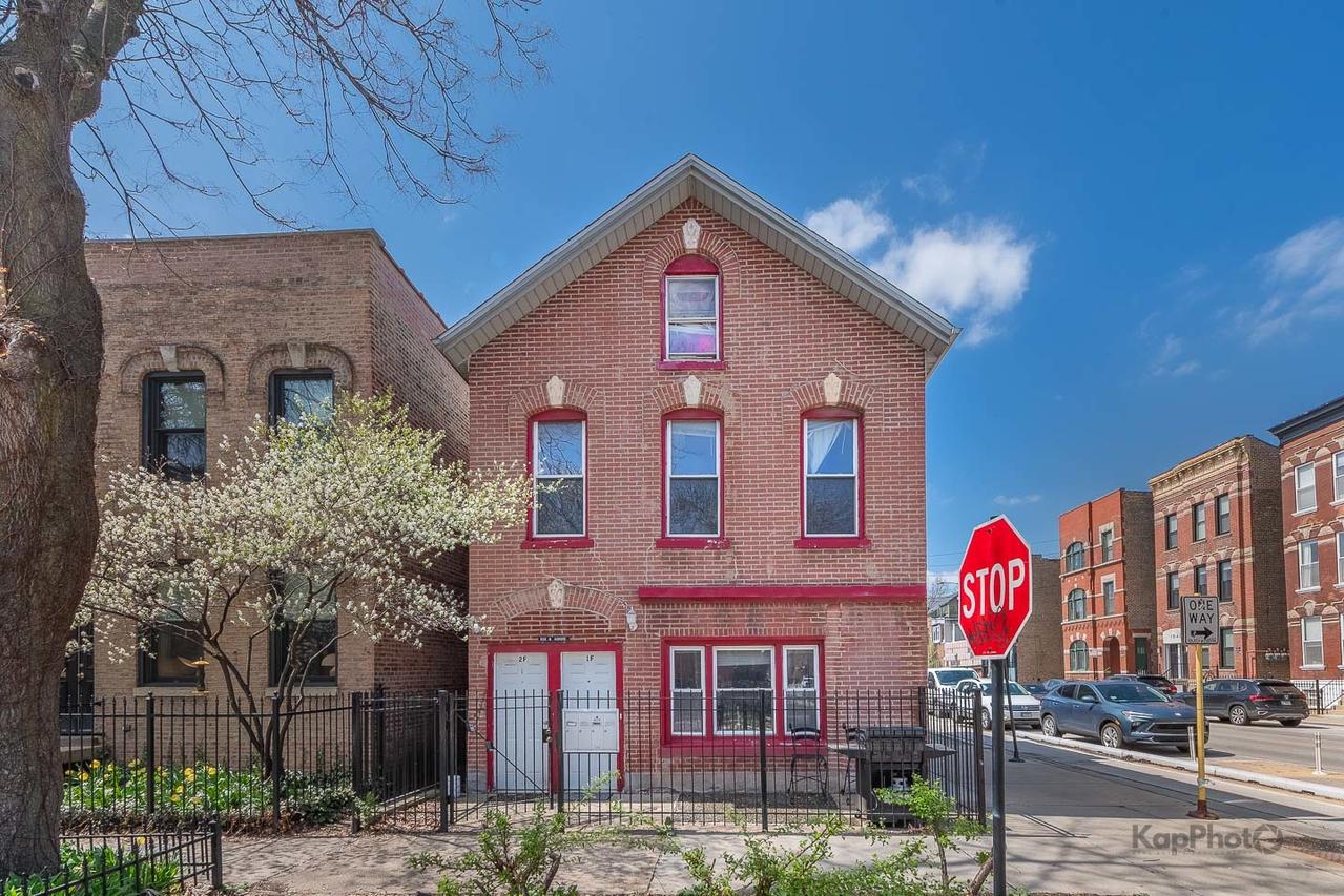 958 N Honore St., Chicago, IL 60622