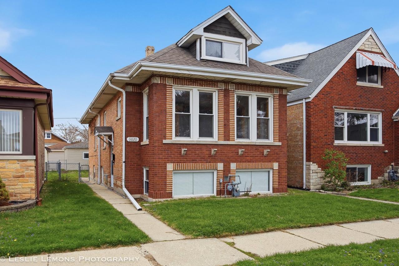 3820 Wesley Ave., Berwyn, IL 60402