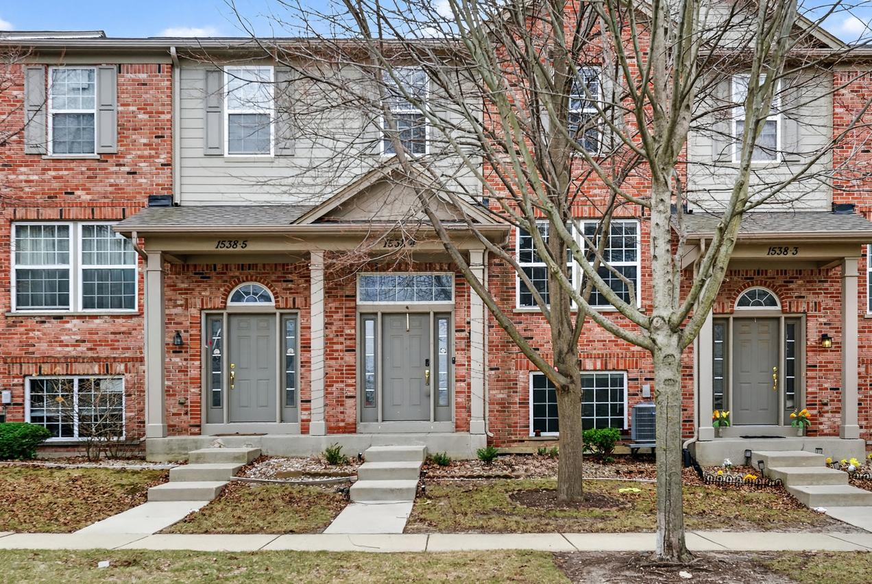 1538 Bristol Ln. #4, Wood Dale, IL 60191