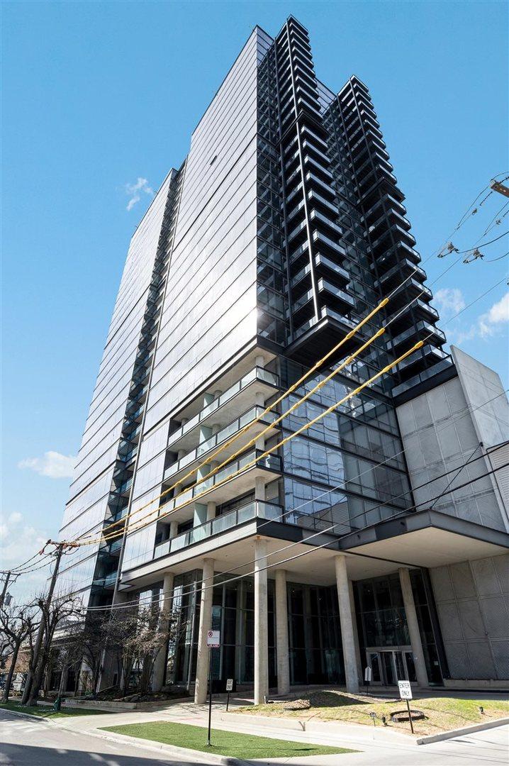 860 W Blackhawk St. #2108, Chicago, IL 60642