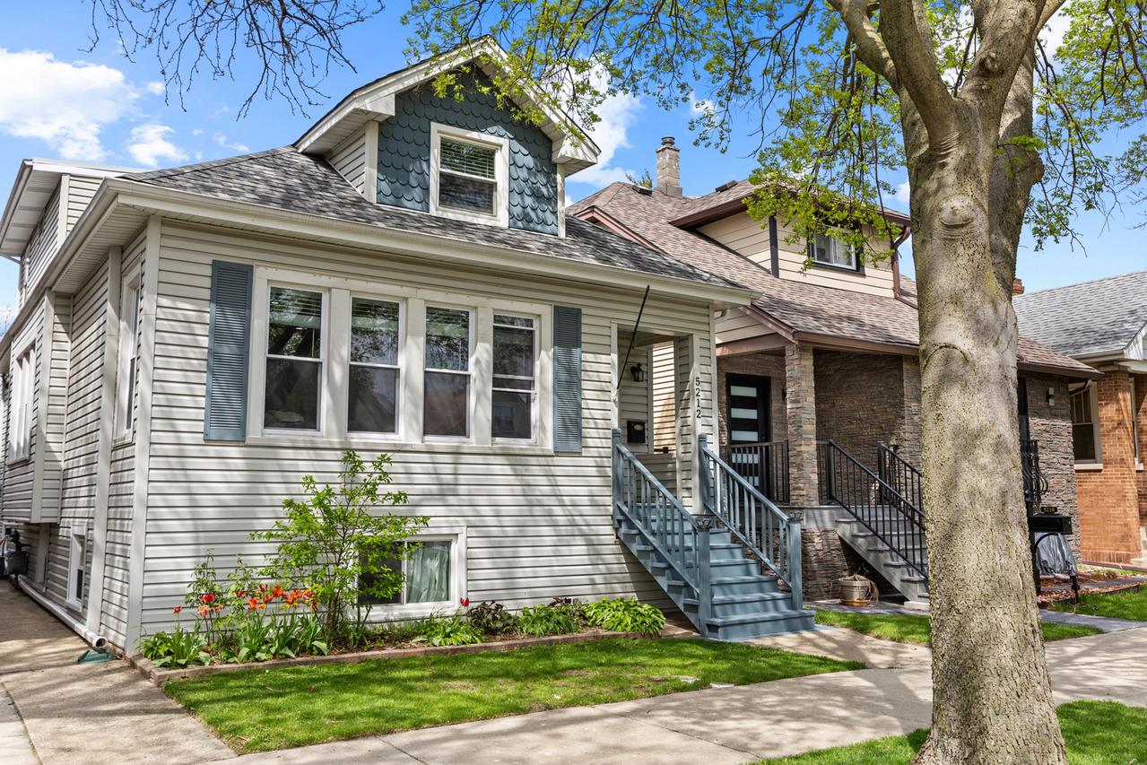 5212 W Berenice Ave., Chicago, IL 60641