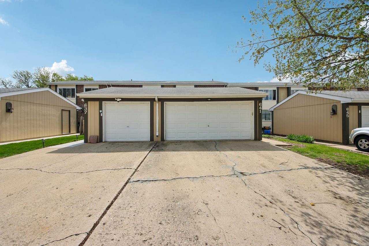 641 Sundance Dr., Bolingbrook, IL 60440