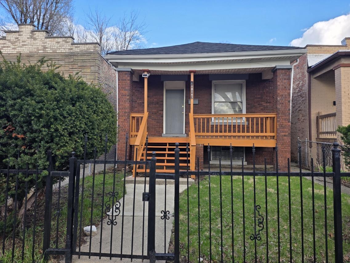 10147 S State St., Chicago, IL 60628