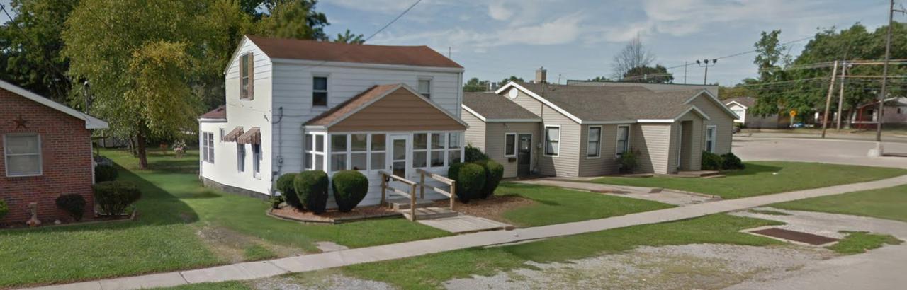 317 E South St., Duquoin, IL 62832