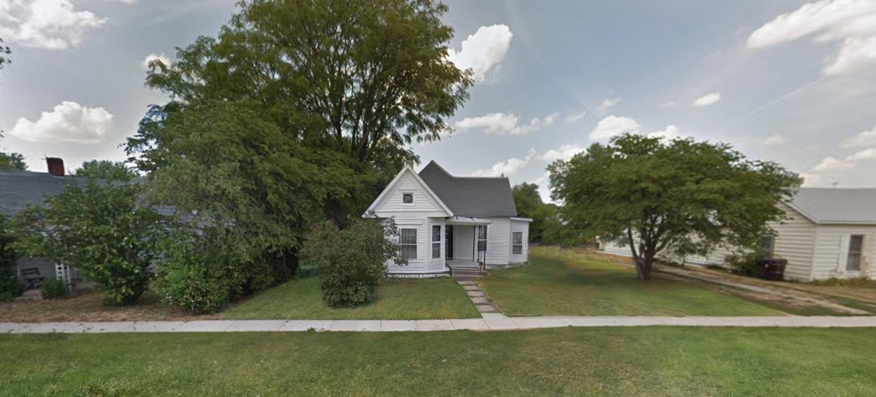 718 Superior St., Chapin, IL 62628