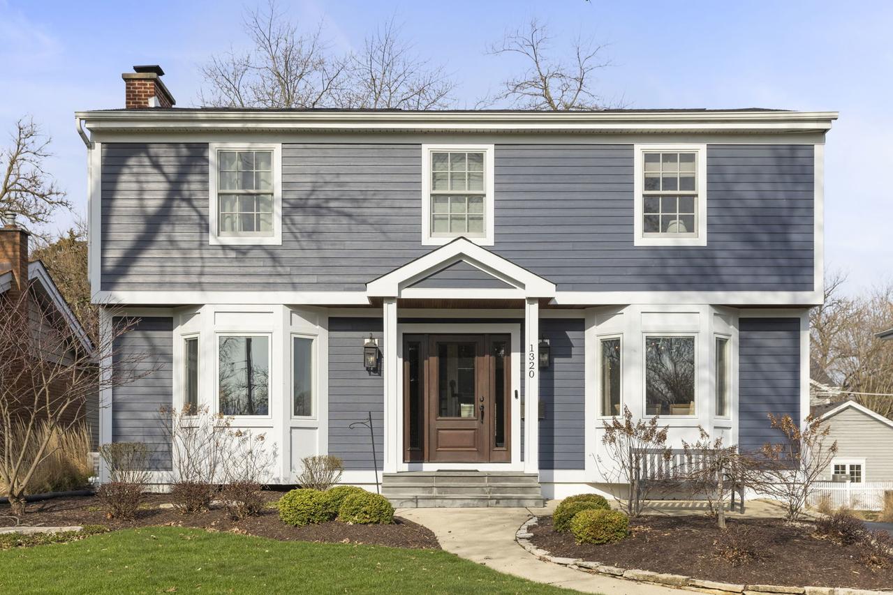 1320 Santa Rosa Ave., Wheaton, IL 60187