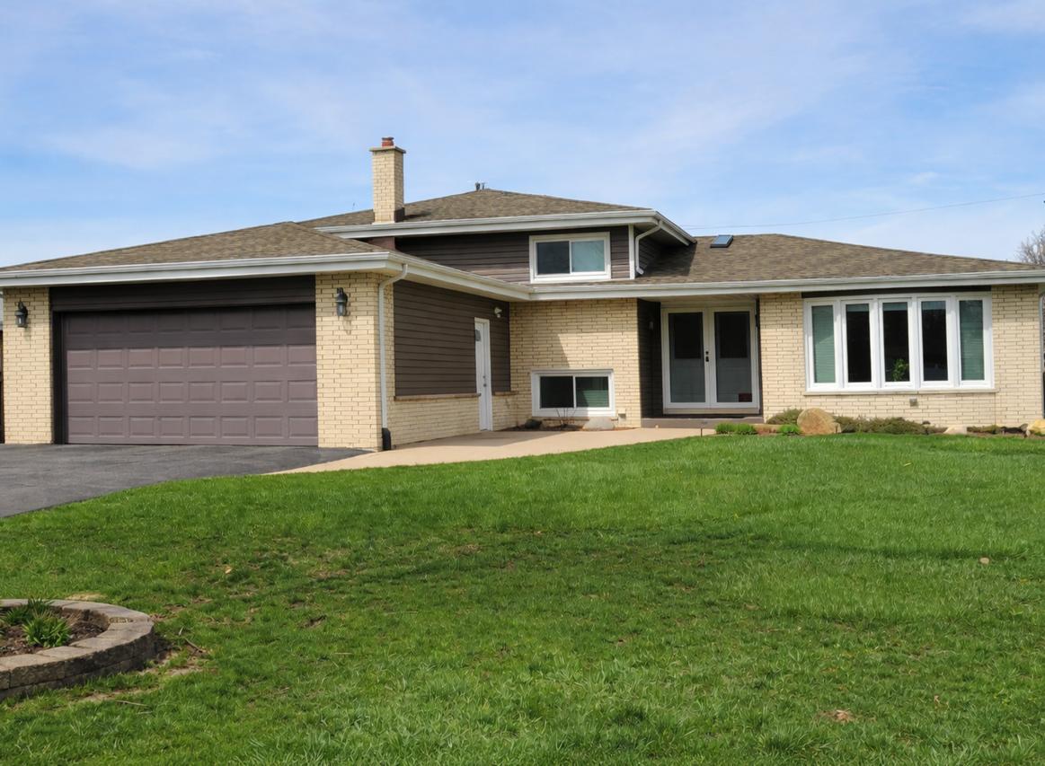 6124 W 123rd St., Palos Heights, IL 60463