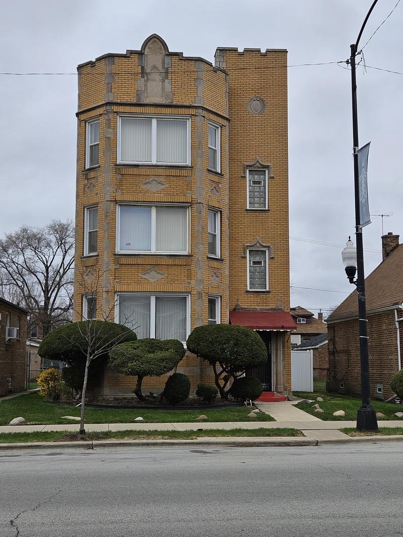 10032 S King Dr., Chicago, IL 60628