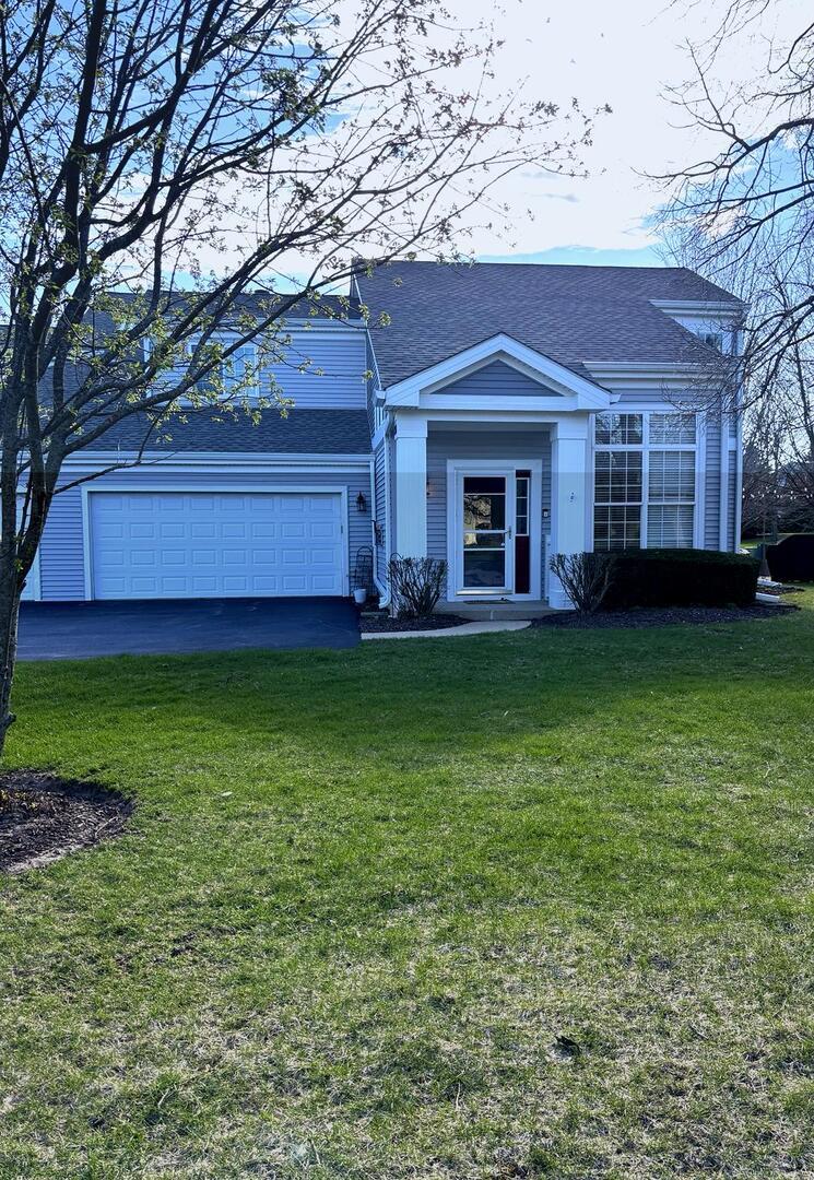 201 Grays Dr., Oswego, IL 60543