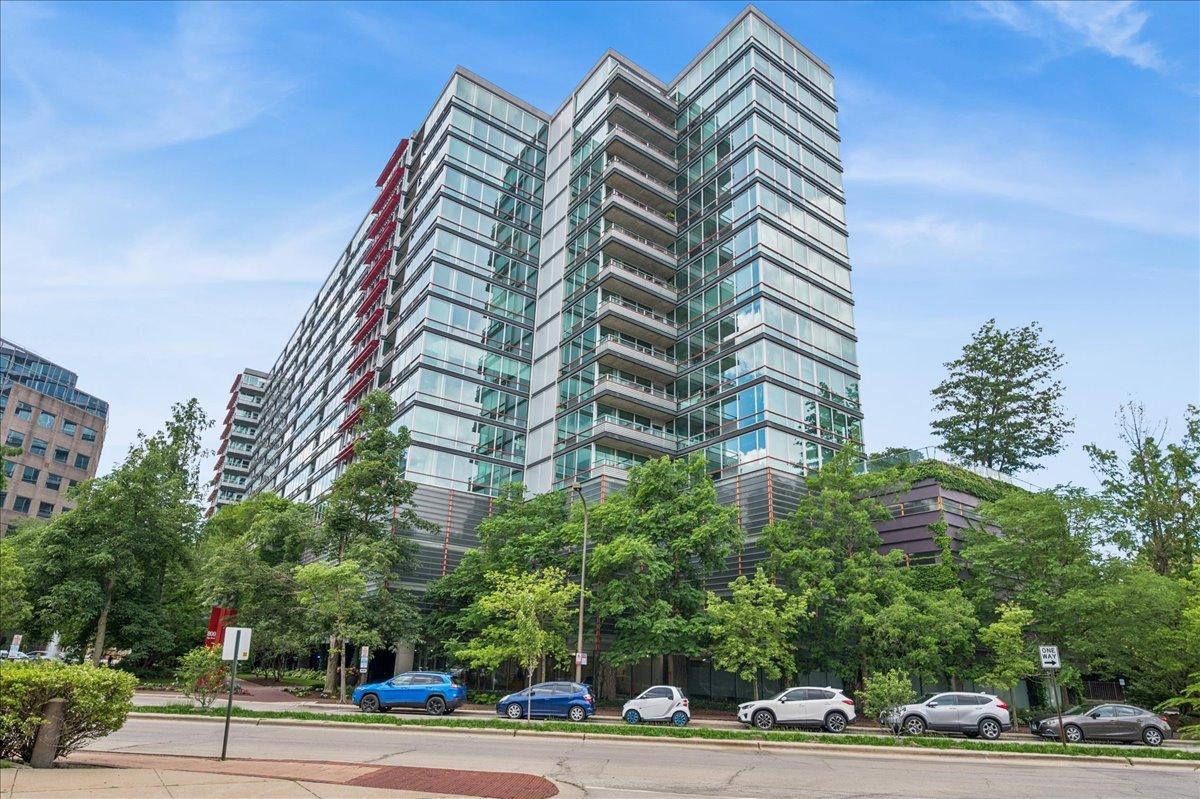 800 Elgin Rd. #812, Evanston, IL 60201
