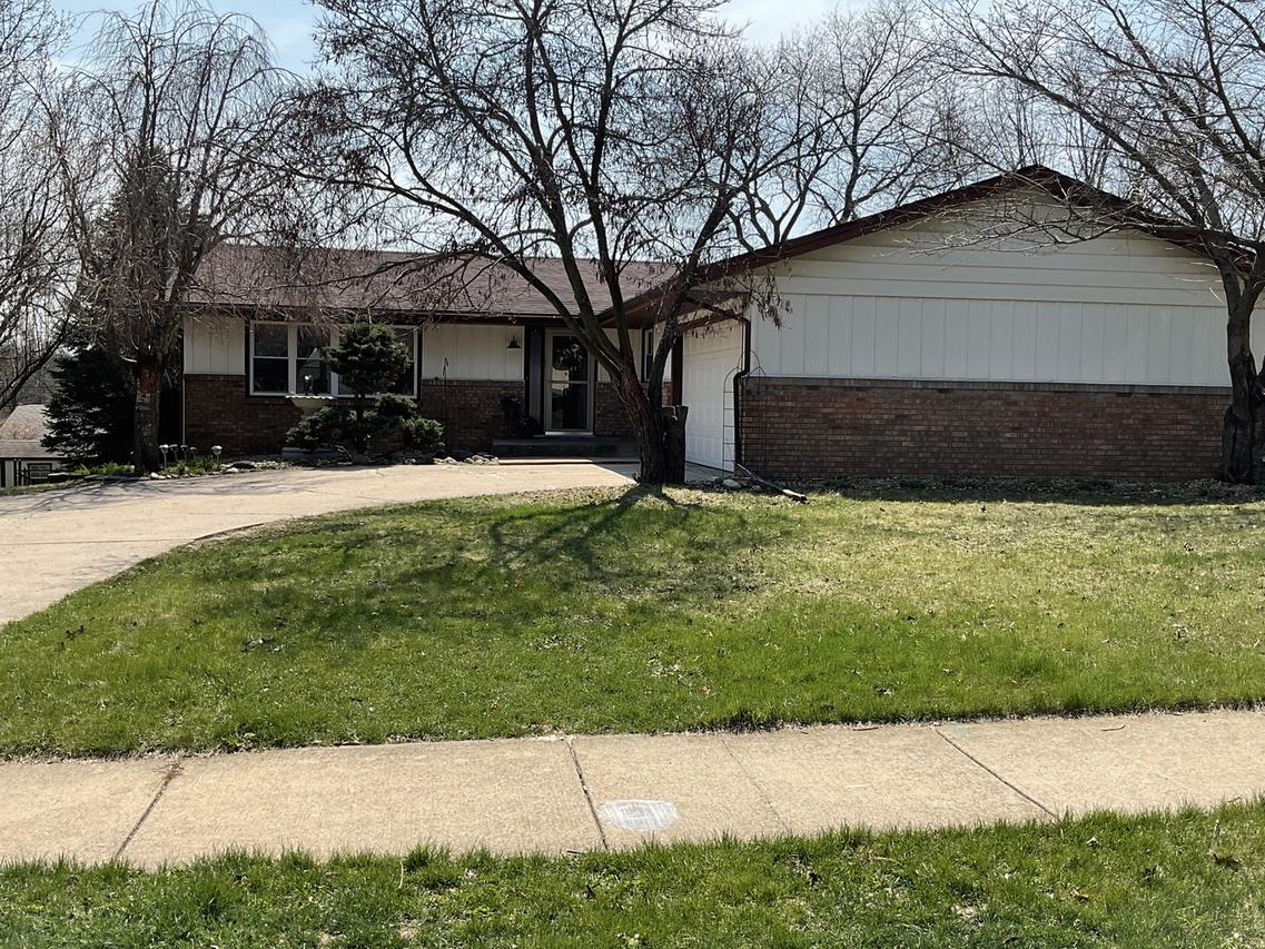 5775 Alma Dr., Rockford, IL 61108