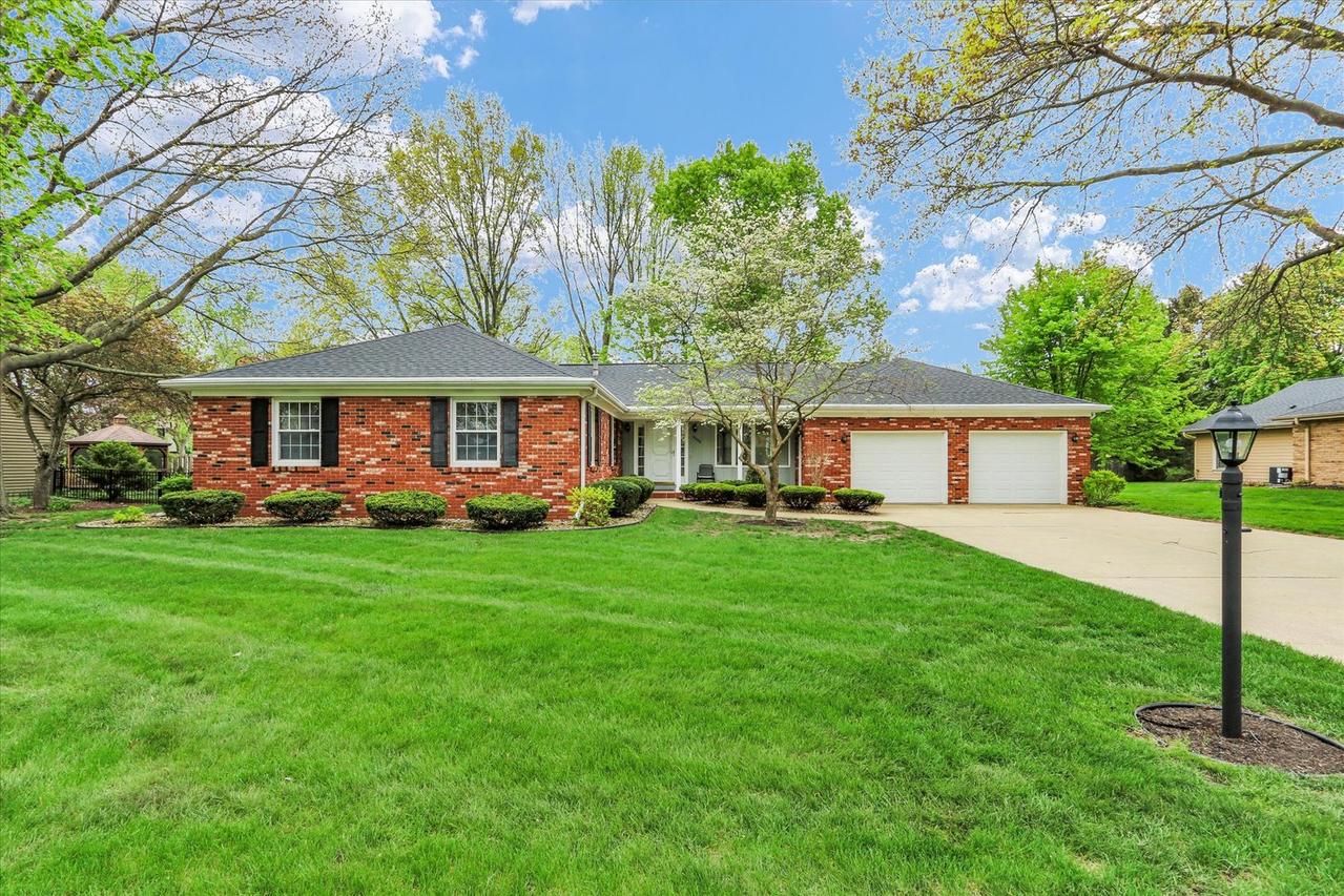 4009 Farhills Dr., Champaign, IL 61822