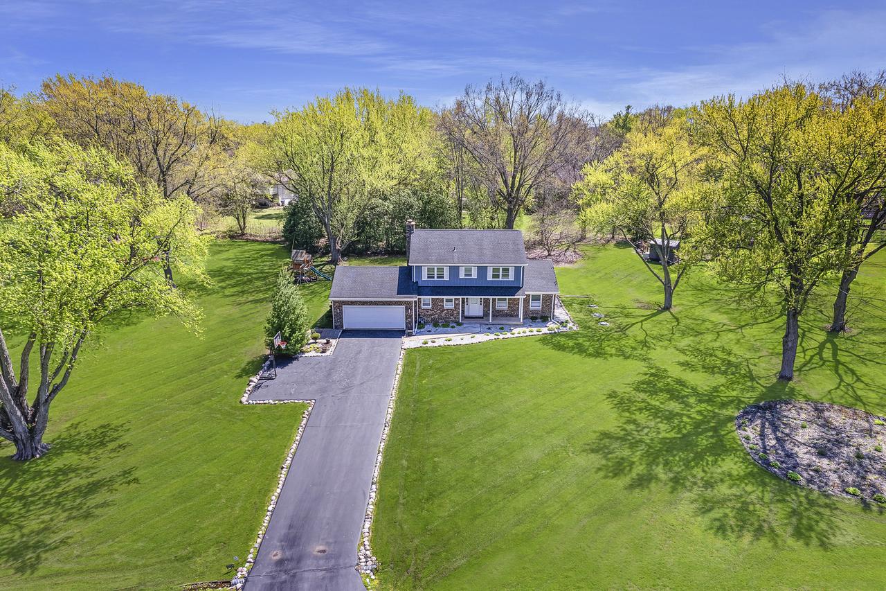 21329 W North Boschome Cir., Kildeer, IL 60047