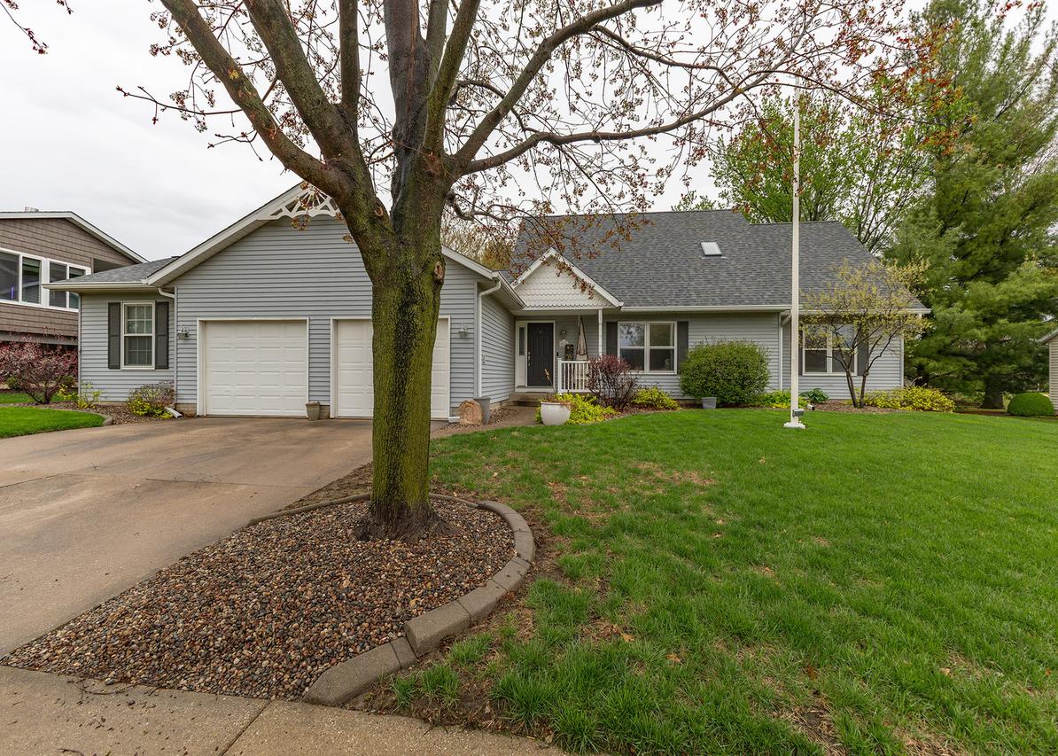 861 Mulberry Dr., Geneseo, IL 61254