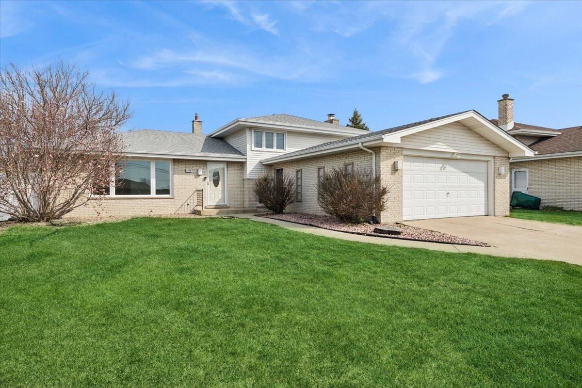 7546 Halesia Ct., Orland Park, IL 60462