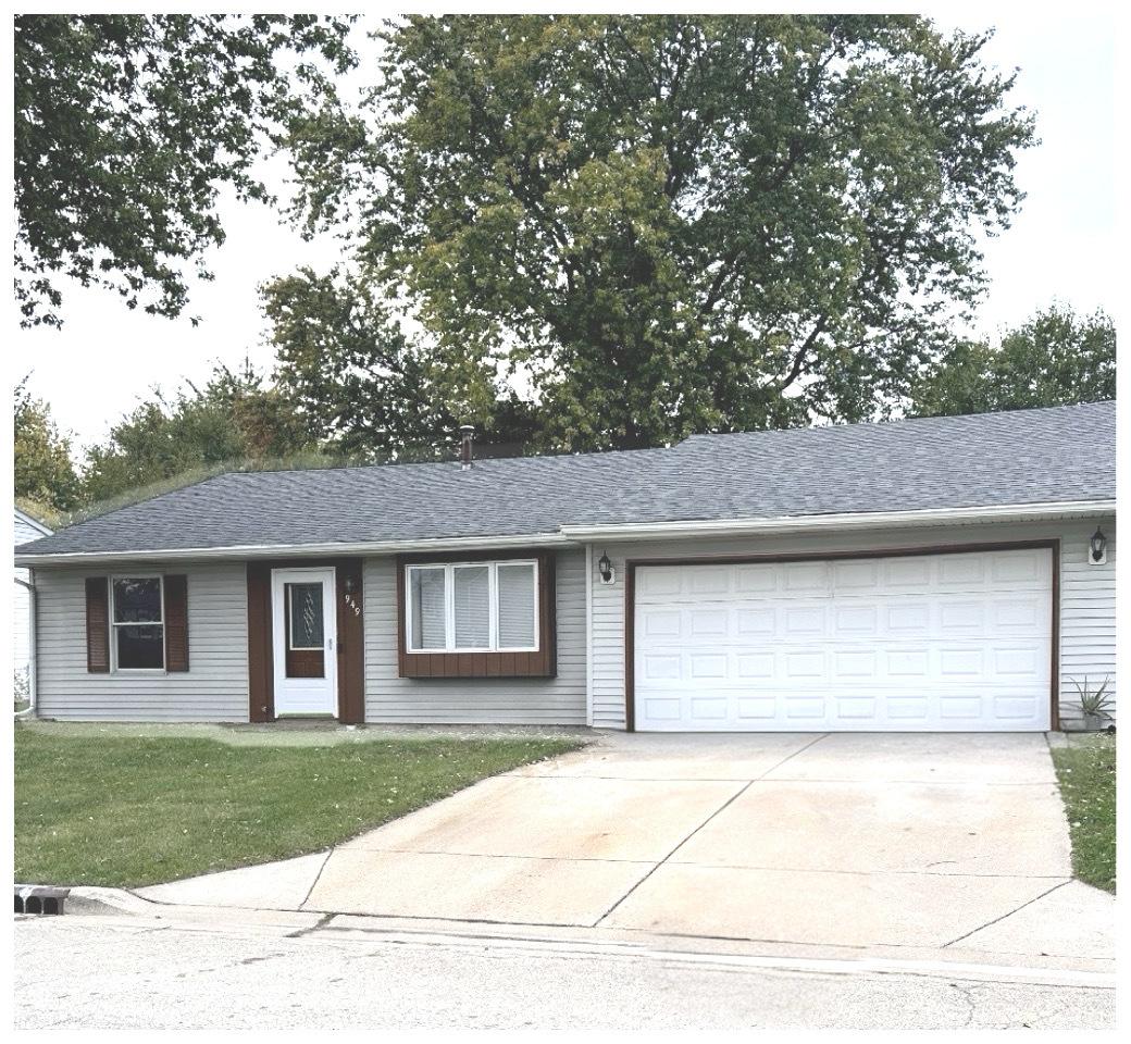 949 Mosby Ct., Joliet, IL 60431
