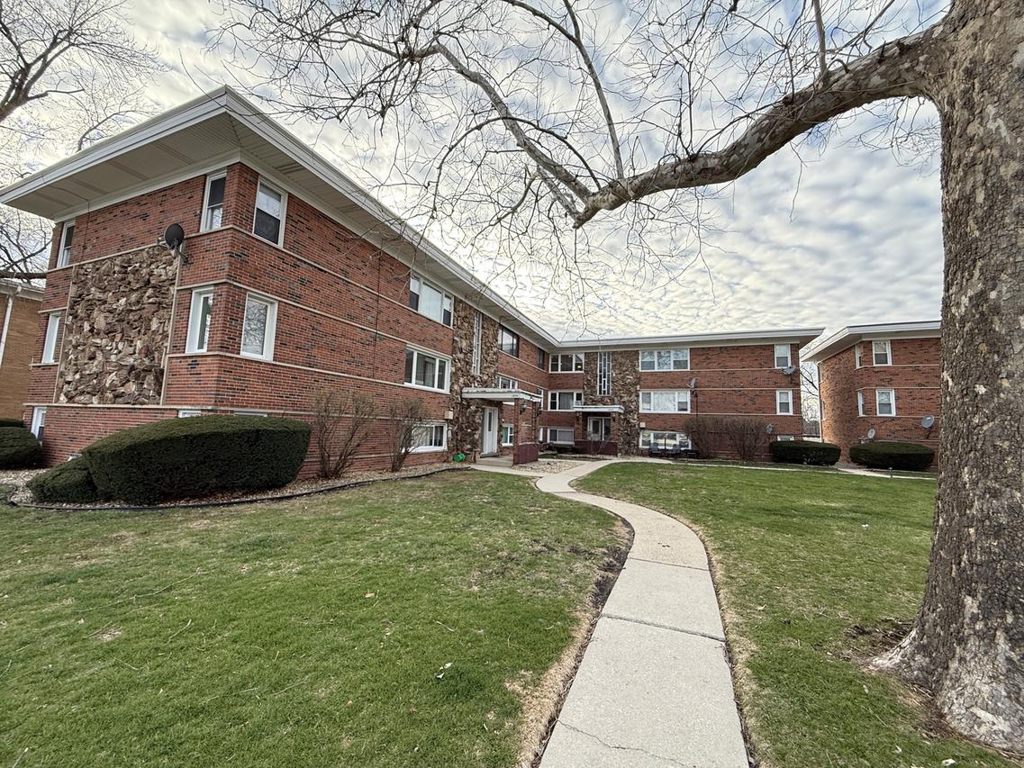 6830 W Lode Dr. #3A, Worth, IL 60482