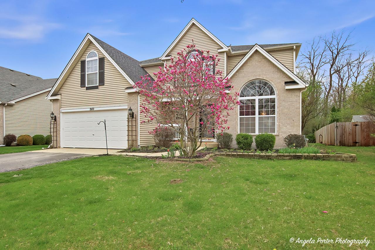 283 Spring Lake Dr., Round Lake, IL 60073