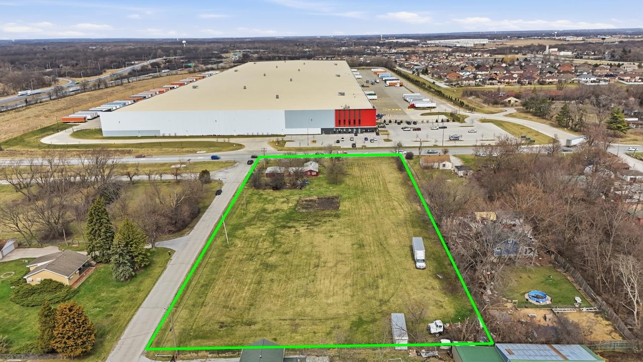 18301 Le Claire Ave., Country Club Hills, IL 60478