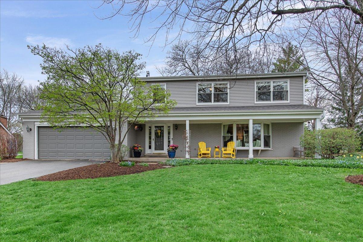 330 S Valley Rd., Barrington, IL 60010