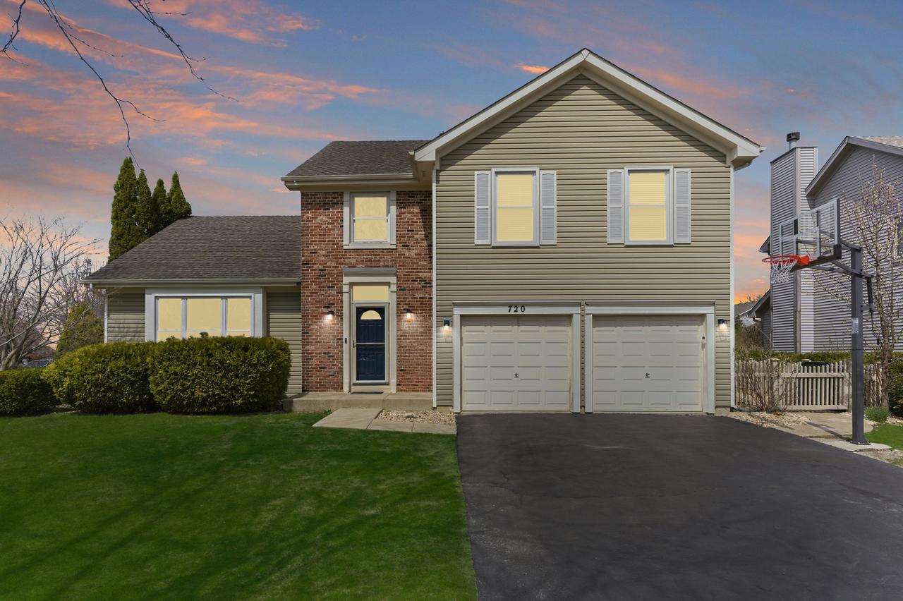 720 Countryside Dr., Bolingbrook, IL 60490
