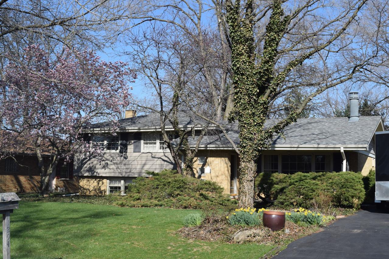 12941 S 71st Ct., Palos Heights, IL 60463