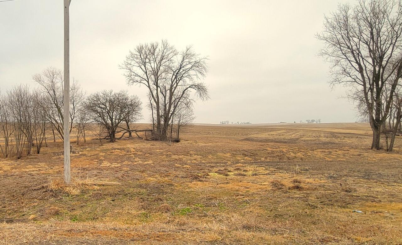 000 2401st Rd., Ottawa, IL 61350