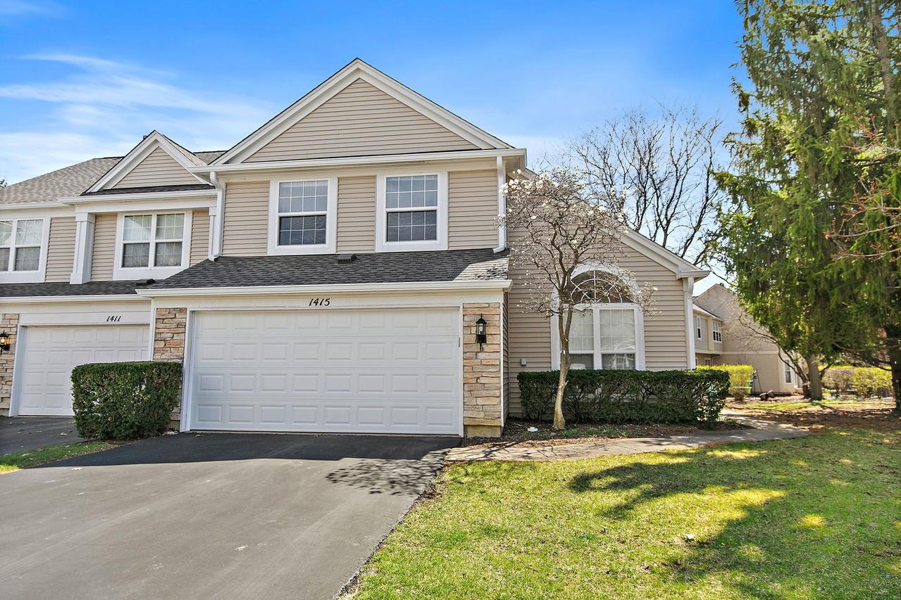 1415 Diamond Dr., Hoffman Estates, IL 60192