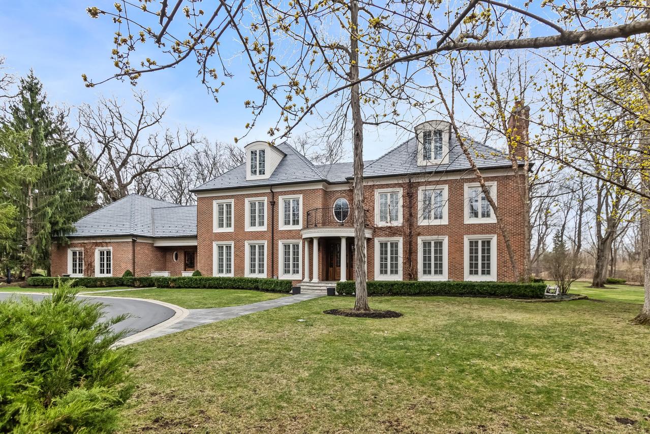 575 Stable Ln., Lake Forest, IL 60045