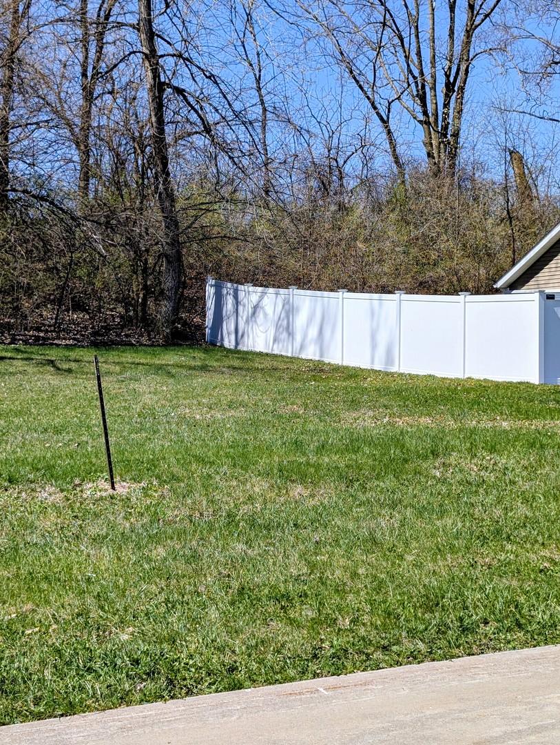 3410 Shadow Wood Ct., Milan, IL 61264