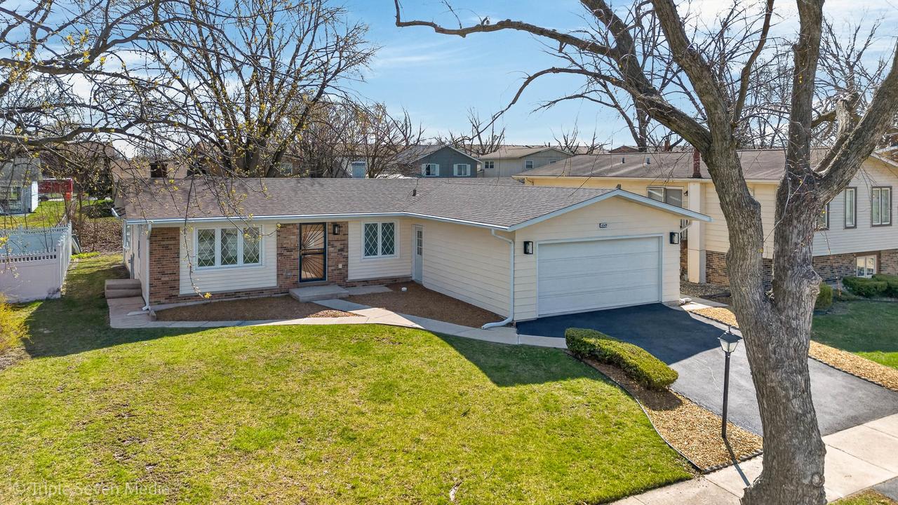 22509 Mission Dr., Richton Park, IL 60471