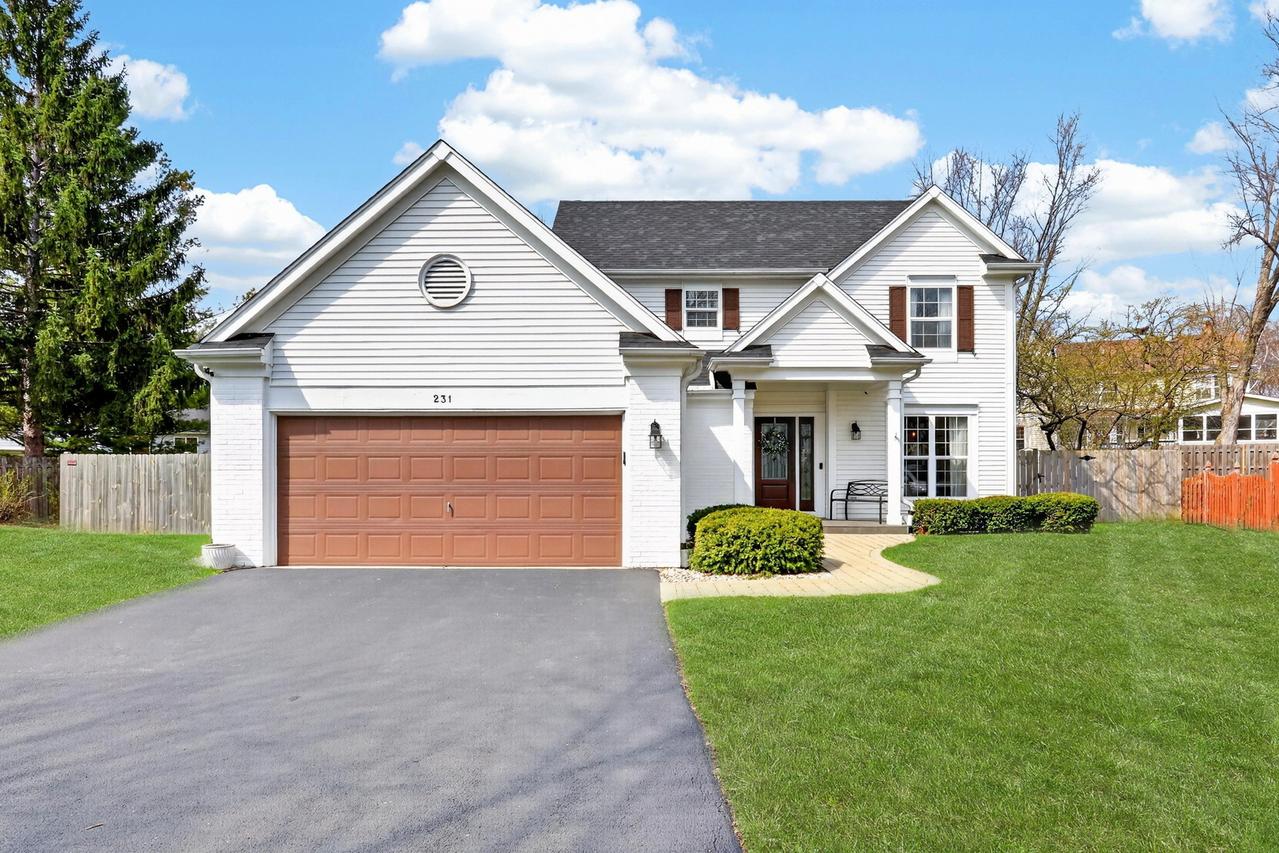 231 Lenox Ct., Grayslake, IL 60030