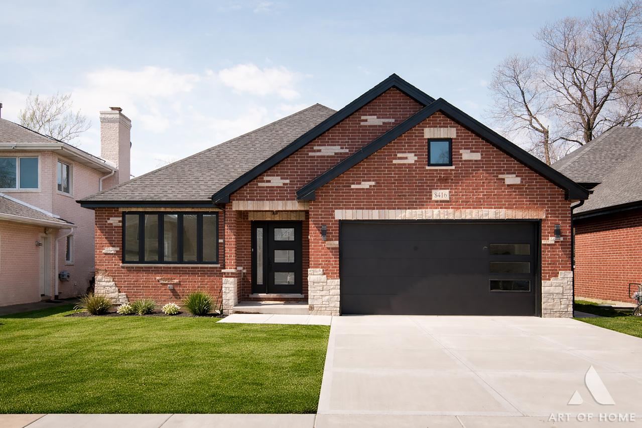 8416 Mansfield Ave., Burbank, IL 60459