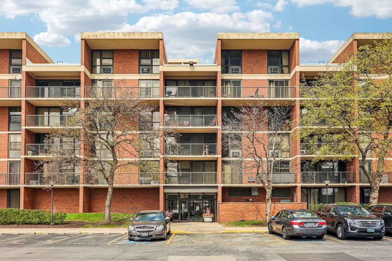 2941 S Michigan Ave. #105, Chicago, IL 60616