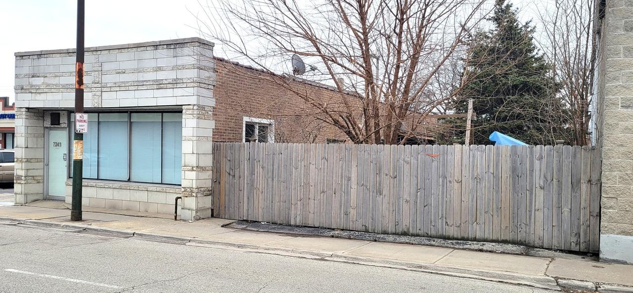 7341-43 W Irving Park Rd., Chicago, IL 60634