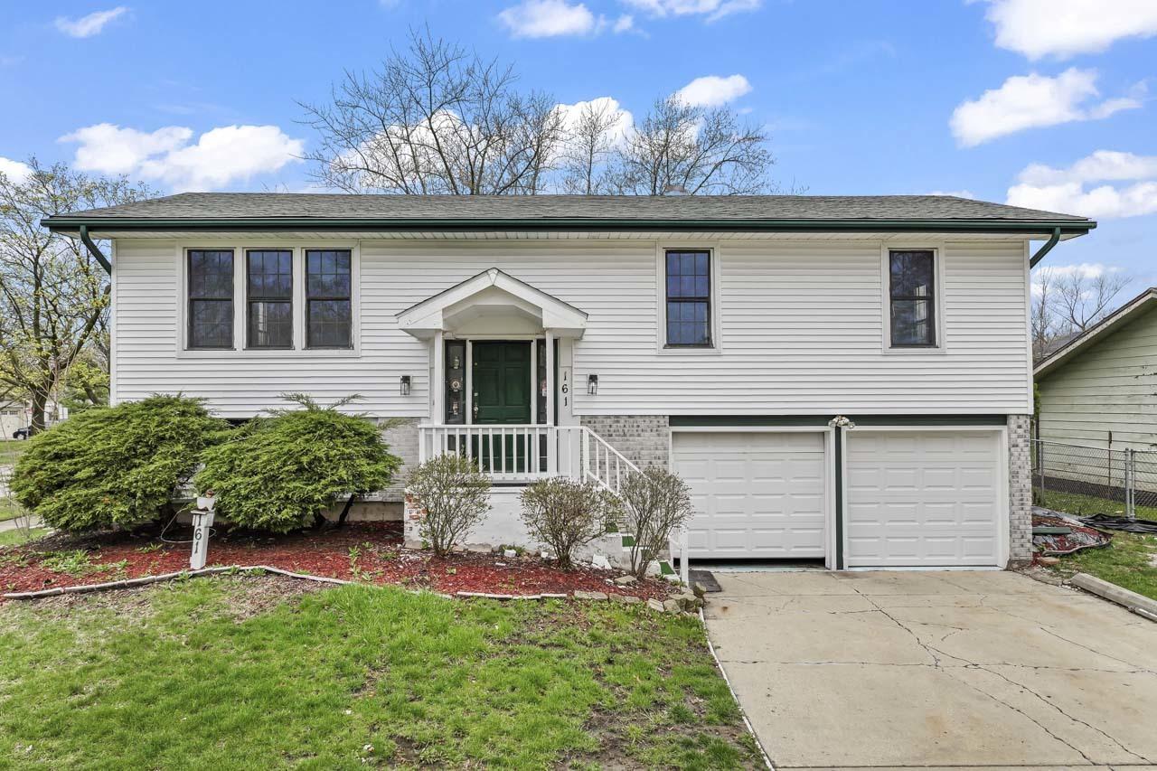 161 Oakwood Dr., Bolingbrook, IL 60440